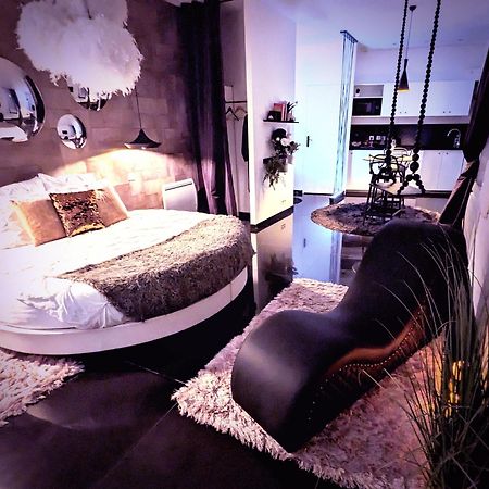Le Lovt - Love Room Nantes Eksteriør billede